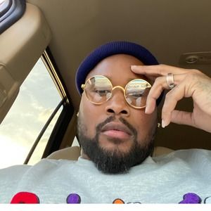 Meet your Posher, Pierre